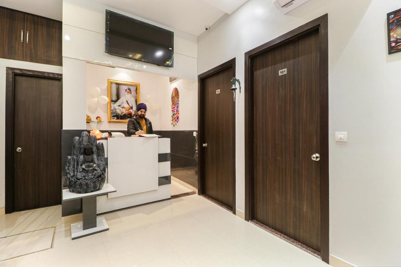 Oyo 85906 Hotel Noor Residency Amritsar Bagian luar foto